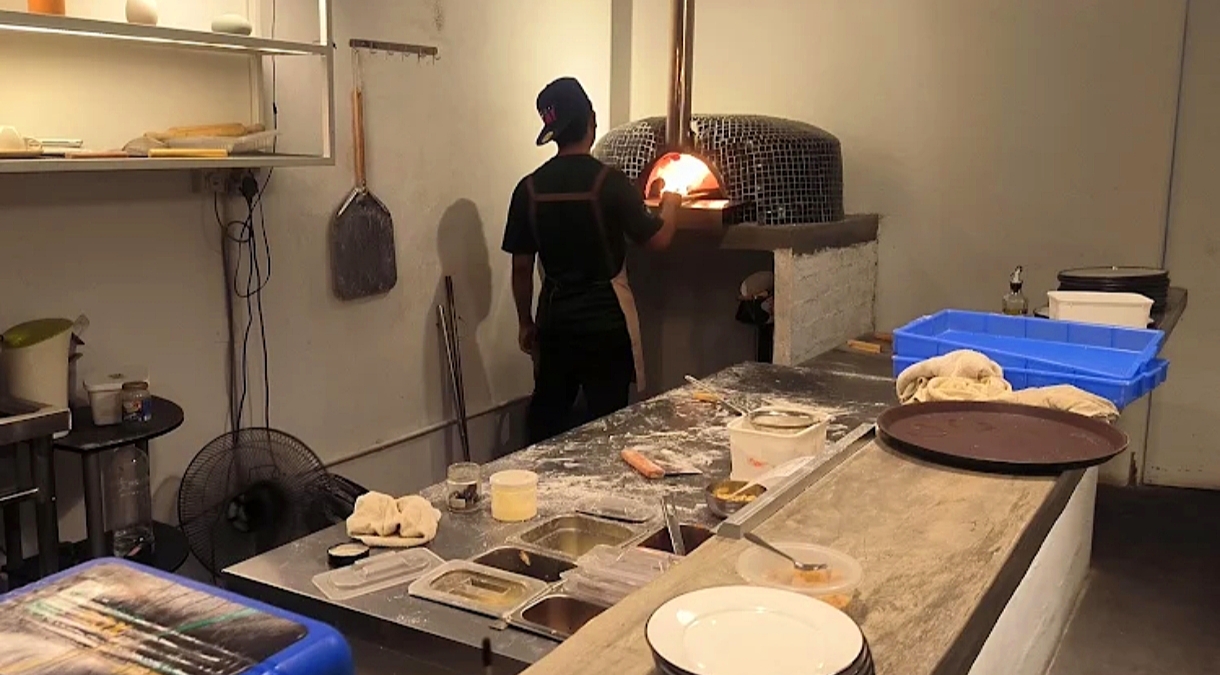 Kitchen & Counter